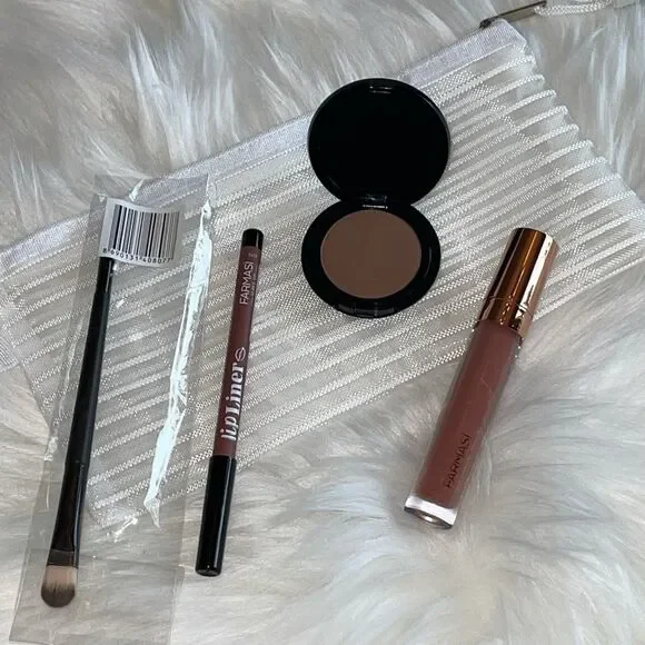 Farmasi Makeup Bundle - Picture 2 of 10
